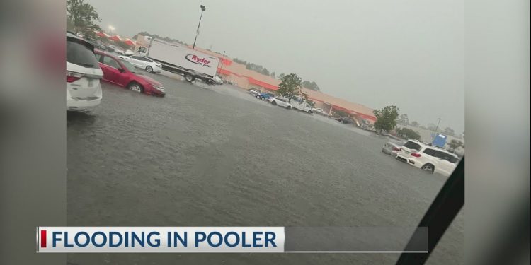 코스털 엠파이어 대규모 정전·침수 피해 속출