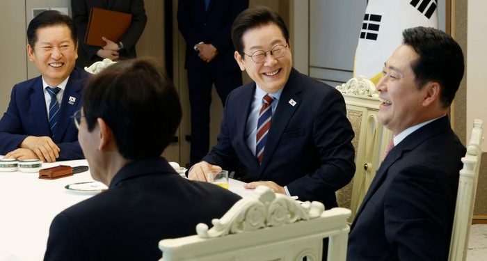 與野 ‘치킨게임’ 멈춰 세운 李대통령…협치 물꼬 텄지만 실효성 물음표
