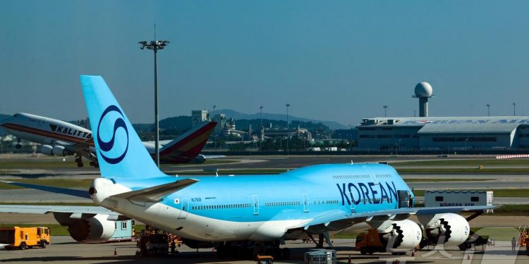 美 구금 한국인 출국 왜 연기됐나…’자진 출국’·’호송 방법’ 이견 가능성