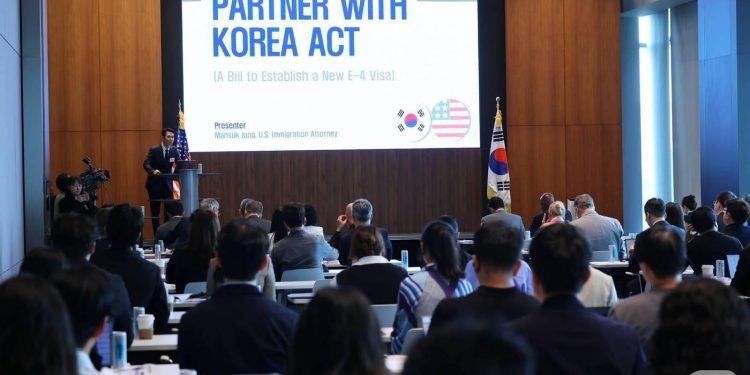 “美 조지아 구금 재발 방지 위해 K-비자 도입, 쿼터 확대 필요”