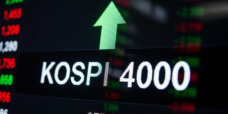 ‘꿈의 사천피’ 처음 올라선 코스피, 2%대 오르며 4020선도 돌파
