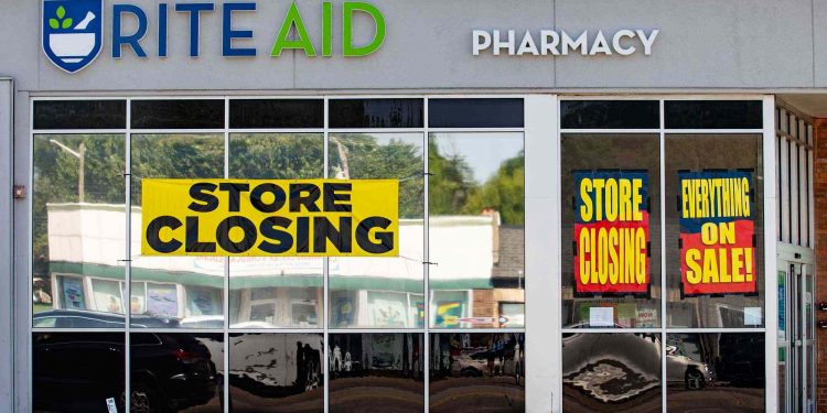 미국 60년 역사 약국 체인 ‘라이트에이드(Rite Aid)’ 결국 전면 폐업
