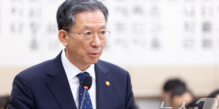 대장동 항소 포기에 檢내부 요동…정성호 법무, 오늘 입장 발표 예고