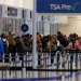 미 공항 TSA 규정 20여 년 만에 변화… ‘게스트 패스’ 부활