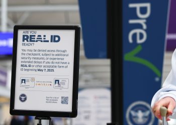 연말 여행객 급증…공항들 리얼 아이디 의무화 대비 총력