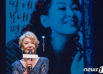 ‘별세’ 윤석화…쌀 찧듯 예술 피워낸 연극계 1세대 대표배우