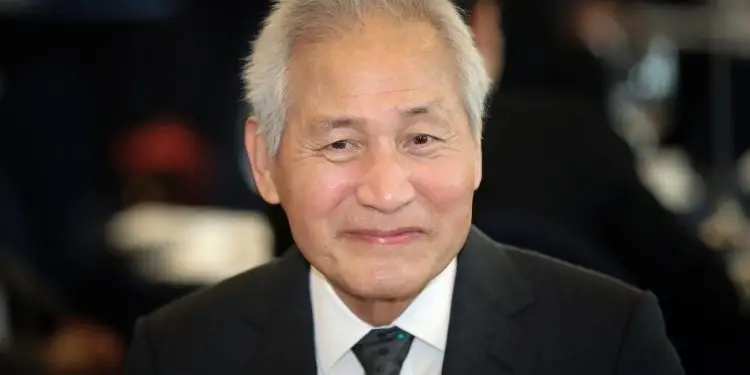‘혈액암 투병’ 안성기, 응급실→중환자실…위중한 상태