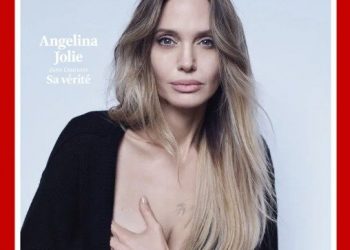 안젤리나 졸리, 유방절제술 흉터 공개…”많은 여성과 공유하고파”