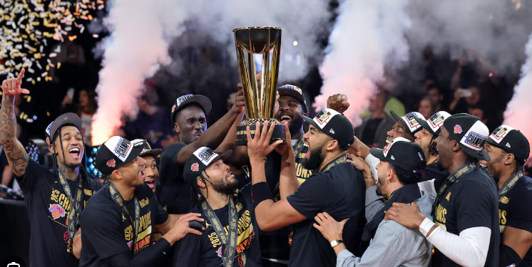 ’52년 무관’ 끊은 뉴욕, NBA컵 우승 감격…MVP 브런슨
