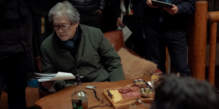박찬욱 외면한 오스카…”미국작가조합 제명 탓” “팔 지지 탓” 美도 시끌
