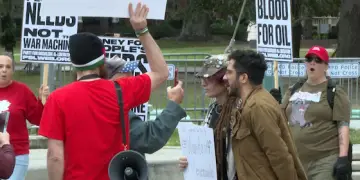 사바나 포사이스 공원서 베네수엘라 사태 놓고 시위·맞불 집회 충돌