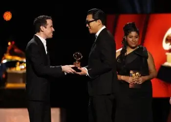 케데헌 ‘골든’, 韓작곡가 최초 그래미 수상…베스트 송 리튼 포 비주얼 미디어상