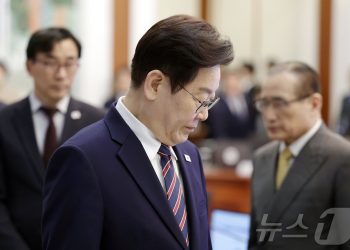 李대통령 “다주택 매도 강요한 적 없다…부동산 투기 세력 책임 져야”