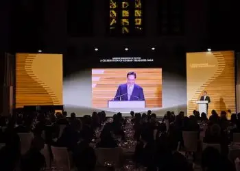 이재용, 직원 다독이고 현장 경영 행보…달라진 삼성전자