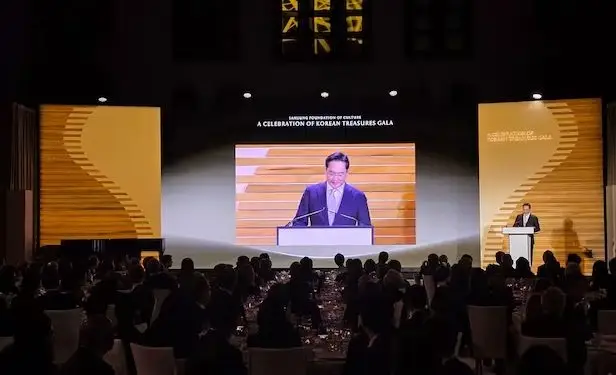 이재용, 직원 다독이고 현장 경영 행보…달라진 삼성전자