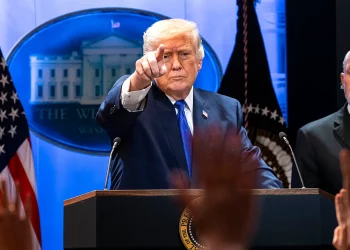 상한없는 301조 관세 7월 온다…美, 전쟁중에도 각국에 관세 강공