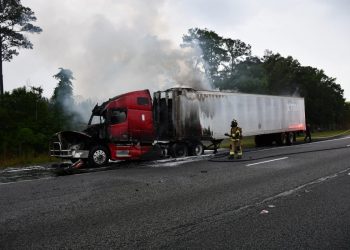 I-95 북행 차량 화재로 한때 전면 통제