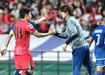 ‘철벽수비’ 체코·’안방’ 멕시코·’복병’ 남아공…홍명보호 전술은?