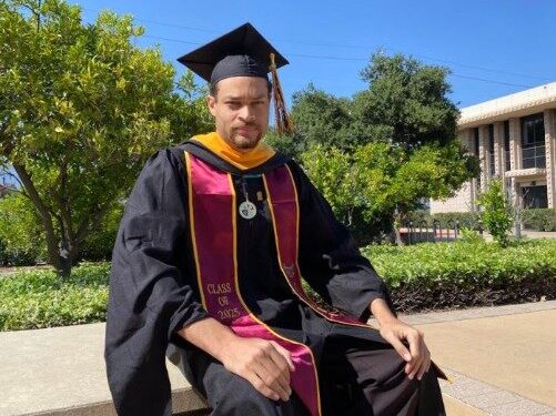 백악관 행사 총격범, 명문대 출신 캘리포니아 교사·게임 개발자였다