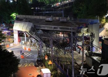서소문 사고 여파 ‘KTX 행신역~서울역’ 운행 중지…일반열차도 차질