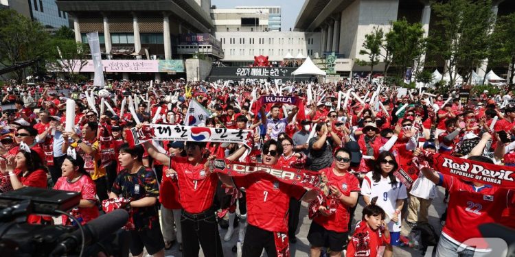일본은 지금 16강 한일전 꿈꾼다…”조1위 돼, 한국 제물 삼으면 쉽게 8강”