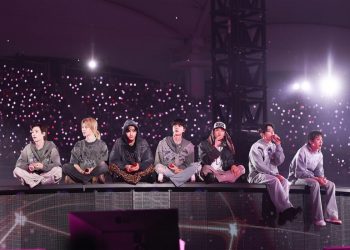 BTS, 50회 이상 더 남았는데…2달여만에 월드투어로 이미 3158억 벌었다