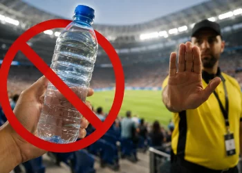 폭염 속 월드컵인데…FIFA “경기장에 물병 반입 전면 금지”