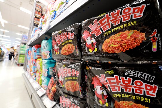 사상 최대 K라면 수출…불닭 앞세운 삼양식품, 실적 신기록 ‘청신호’