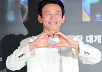 ‘호프’ 측, 황정민 사생활 의혹 SNS에 “업무 방해…법적 조치 적극 검토”