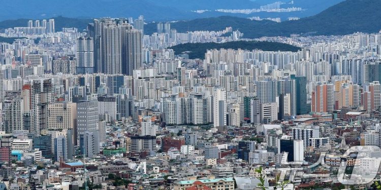 ‘힘들 때 의지할 사람 없다’…한국, OECD 삶의 질 19위