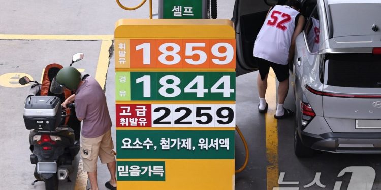 유가·환율 진정·반도체 훈풍에…경제불확실성지수 22개월 만에 최저