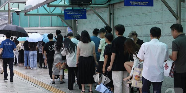 美, 전세계 공관 비자 인터뷰 예약 일시중단…불법이민 차단 교육