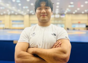 ‘미스터트롯’부터 공주·배우·의사까지…이색 이력 선수들[AG]