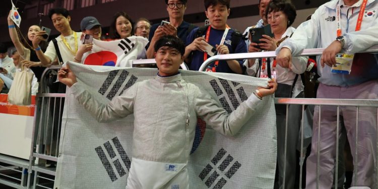 역시 세계 최강 검객 오상욱, 금메달만 4개…亞 무대는 좁다[AG]