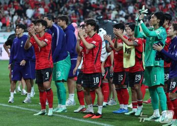 한국 축구, 월드컵 후폭풍…회장 공백·임시 사령탑에 선수단도 어수선