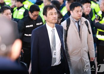 올공 투표지 검증 마친 특검, 선관위 핵심 의혹 수사 속도 낸다