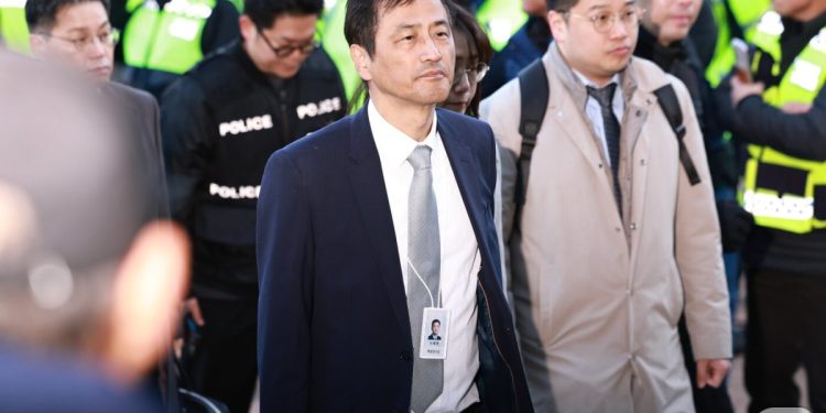 올공 투표지 검증 마친 특검, 선관위 핵심 의혹 수사 속도 낸다